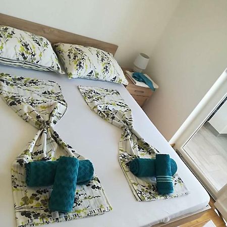 Apartman Dodo Novalja Eksteriør bilde