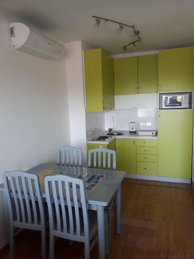 Apartman Dodo Novalja Eksteriør bilde